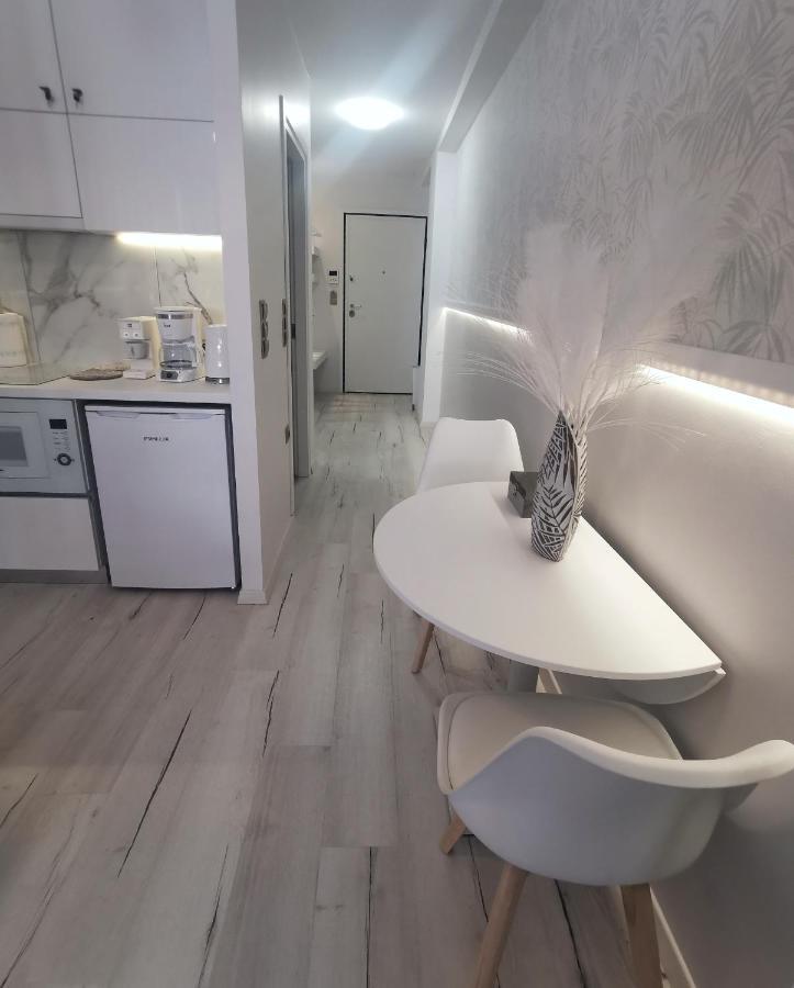 Apartament Lindy V Ateny Zewnętrze zdjęcie