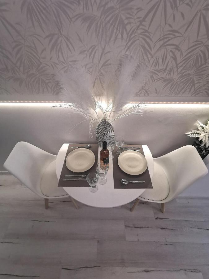 Apartament Lindy V Ateny Zewnętrze zdjęcie